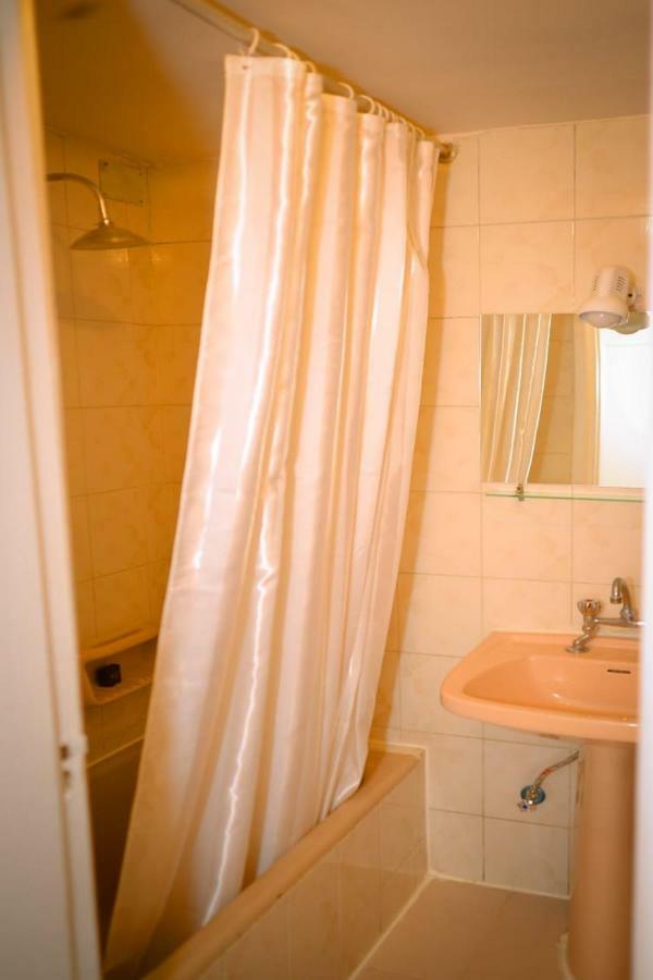 Cleopatra Hotel アスワン エクステリア 写真