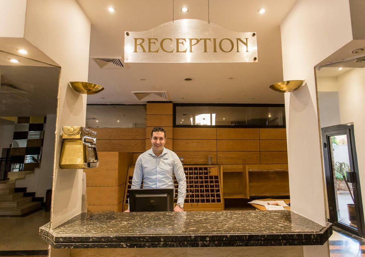 Cleopatra Hotel アスワン エクステリア 写真